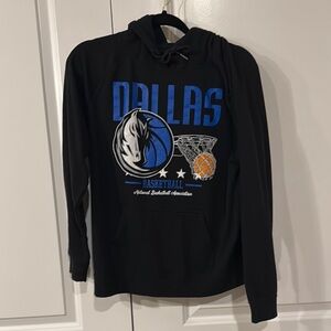 Dallas Mavericks Black Hoodie size L